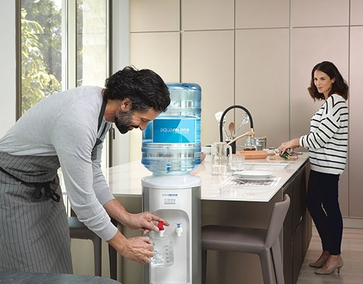 Dispensador de agua para garrafas, la comodidad Aquaservice